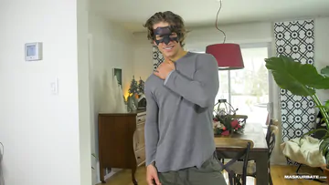 Slim fit guy with a nice dick