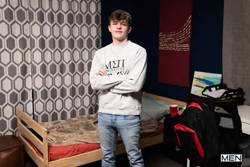 Twink fucking an Asian guy