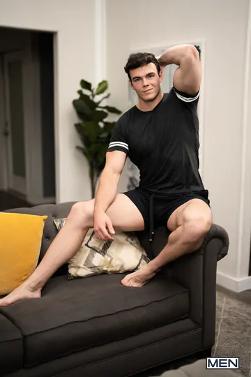Jock fucking a big hunk