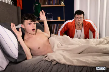 Stud getting fucked by a twink