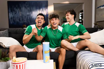 Big cock boy Drake Von fucking