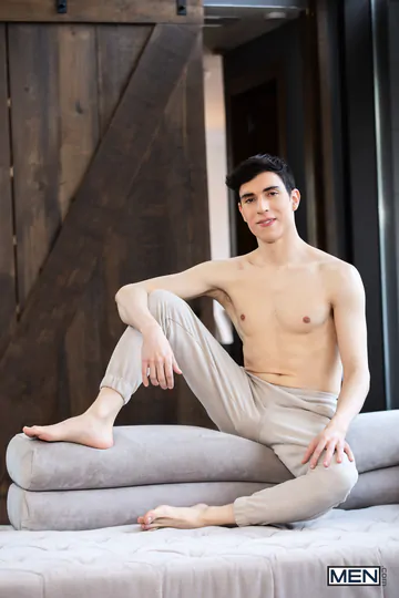 Dean Young getting huge cock