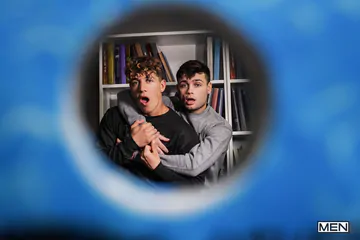 Felix Fox and Ryan Bailey in action