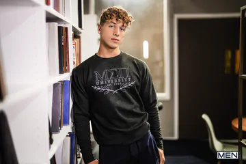 Felix Fox and Ryan Bailey in action