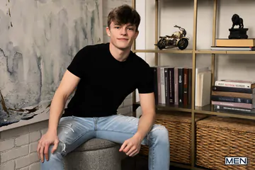 Cute twink in a threesome