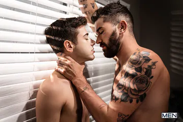 Chris Damned man handles Joey Mills