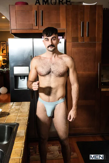 Jay Tee fucking a hairy guy