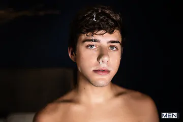 Chris Damned cumming on Joey Mills