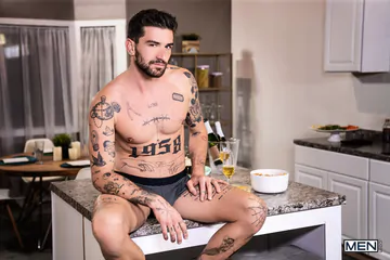 Threesome porn with Chris Damned