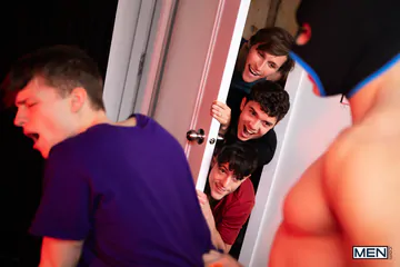 Five guys from Men fucking