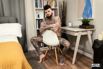 Joey Mills fucking a tattooed guy