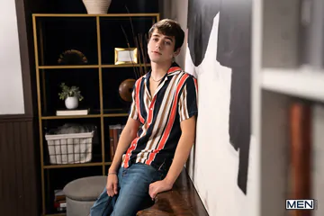 Drake Von boning Joey Mills