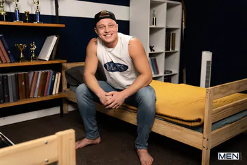 Hot blonde stud fucking a twink