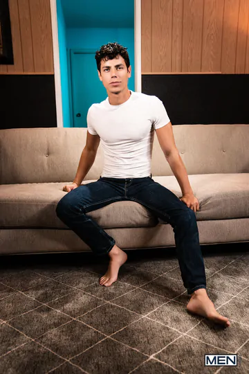 Big guy pounding Kaleb Stryker