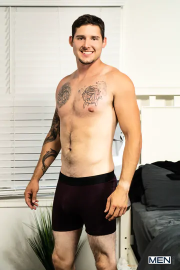 Johnny Rapid takes cock in the ass