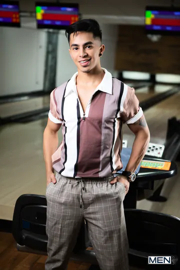 Malik Delgaty fucking a Latino boy