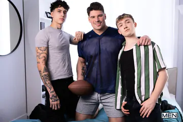 Malik Delgaty boning some guys