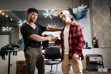 Latinos fucking in the barber shop