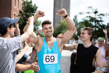 Malik Delgaty boning Trevor Brooks