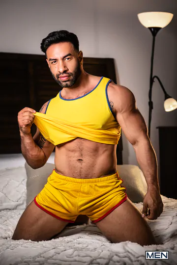 Malik Delgaty boning Mateo Zagal