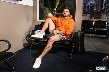 Gays fucking at the airport