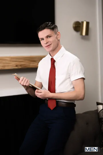 Cute Dylan Hayes gets fucked