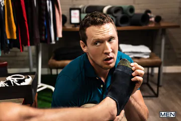 Ashton Summers and Pierce Paris fucking