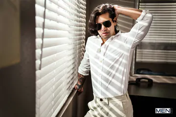 Two guys in a prison boning