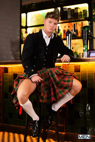 Dean Young getting Irish cock