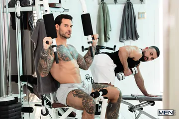 Big dick porn with Papi Kocic