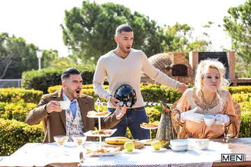 Horny gays fucking in the garden