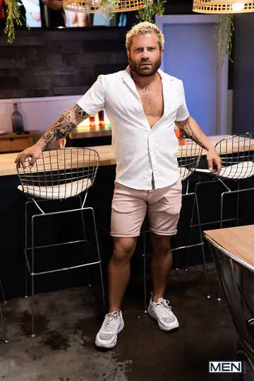 Big beefy men having sex