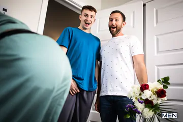 Threesome with sexy Finn Harding