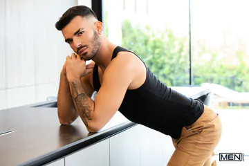 Hot guy gets big cock fucked