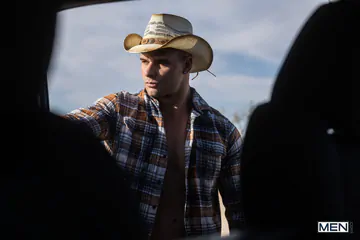 Sexy gay porn stars fucking