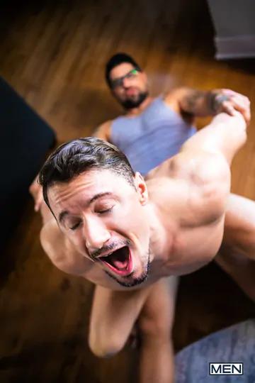 Skyy Knox and Ryan Bones boning