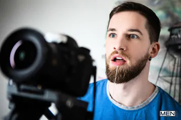 Thyle Knoxx gets fucked by Malik Delgaty