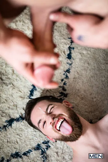 Thyle Knoxx gets fucked by Malik Delgaty