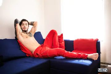 Foursome porn with Malik Delgaty