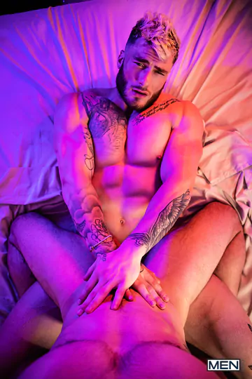 William seed fucking and cumming