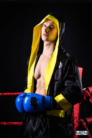 Boxing guys bareback fucking