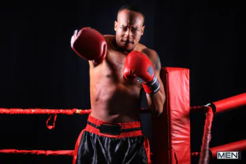 Boxing guys bareback fucking