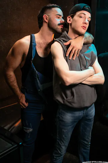 Guy in a cap getting fucked