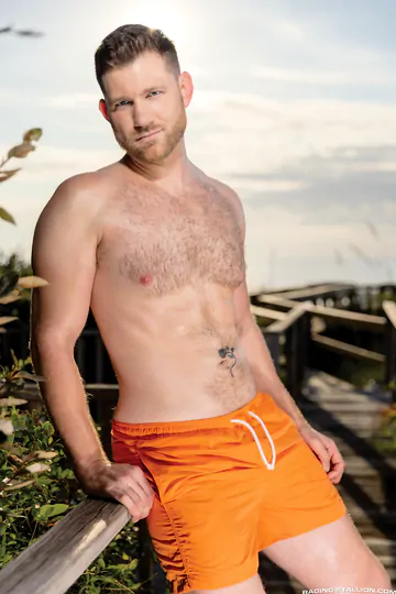 Hot muscular men fucking