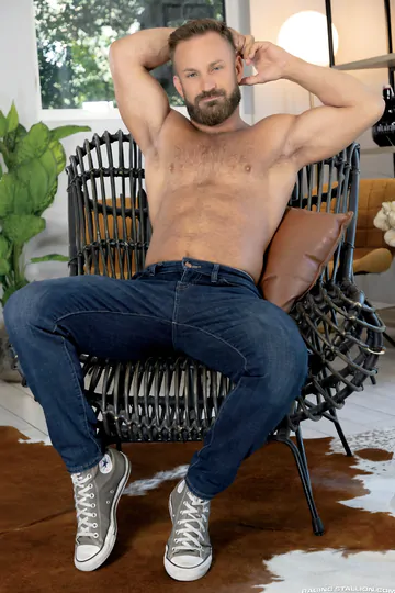 Chris Damned fucking a hunky guy