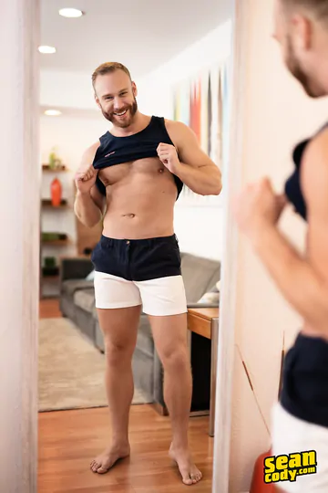 Hunky American guys fucking