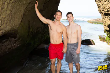 Deacon and Robbie having sex