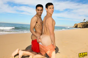 Kaleb Stryker getting brown cock