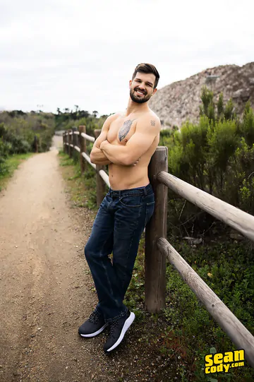 Cute black guy getting boned