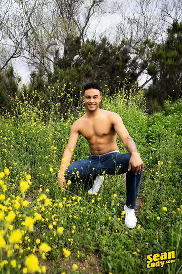 Cute black guy getting boned